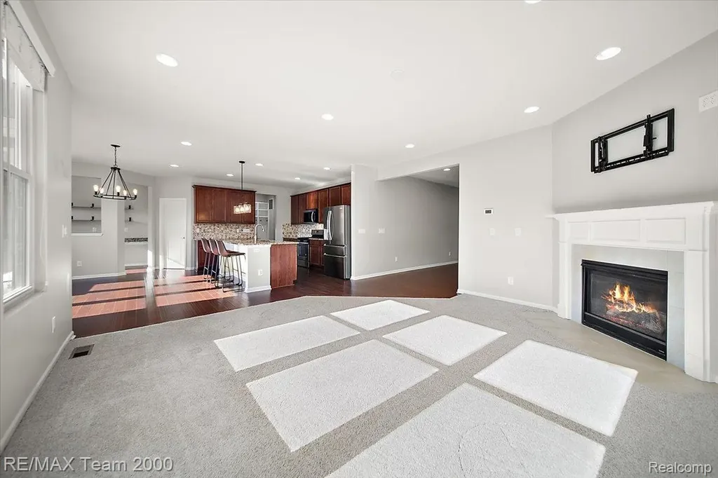 50621 Eisenhower Drive Canton Charter Township MI 48188