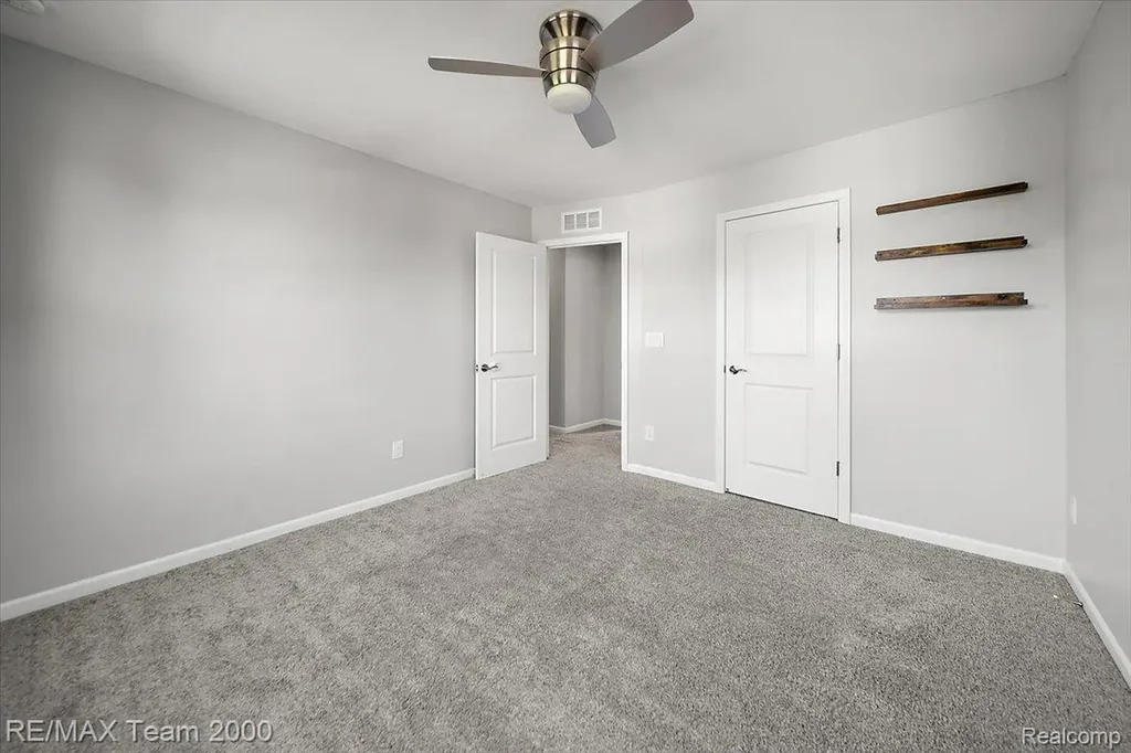 50621 Eisenhower Drive Canton Charter Township MI 48188