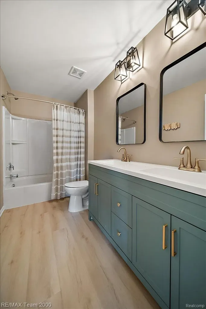 50621 Eisenhower Drive Canton Charter Township MI 48188