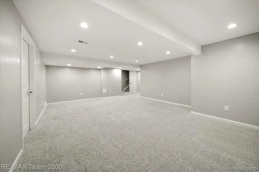 50621 Eisenhower Drive Canton Charter Township MI 48188