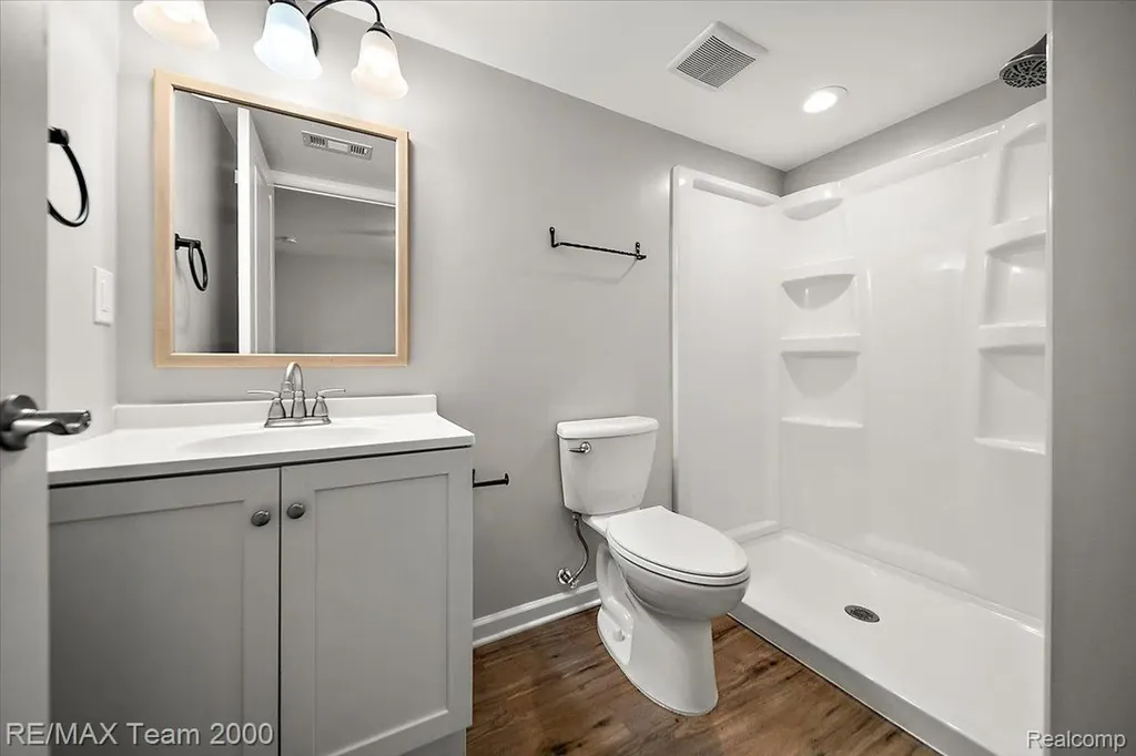 50621 Eisenhower Drive Canton Charter Township MI 48188