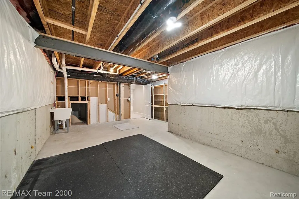 50621 Eisenhower Drive Canton Charter Township MI 48188