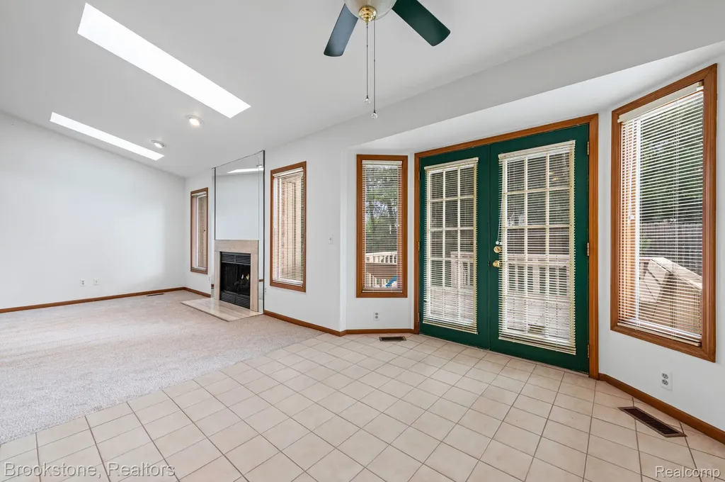 41213 Whispering Oaks Drive Clinton Charter Township MI 48038