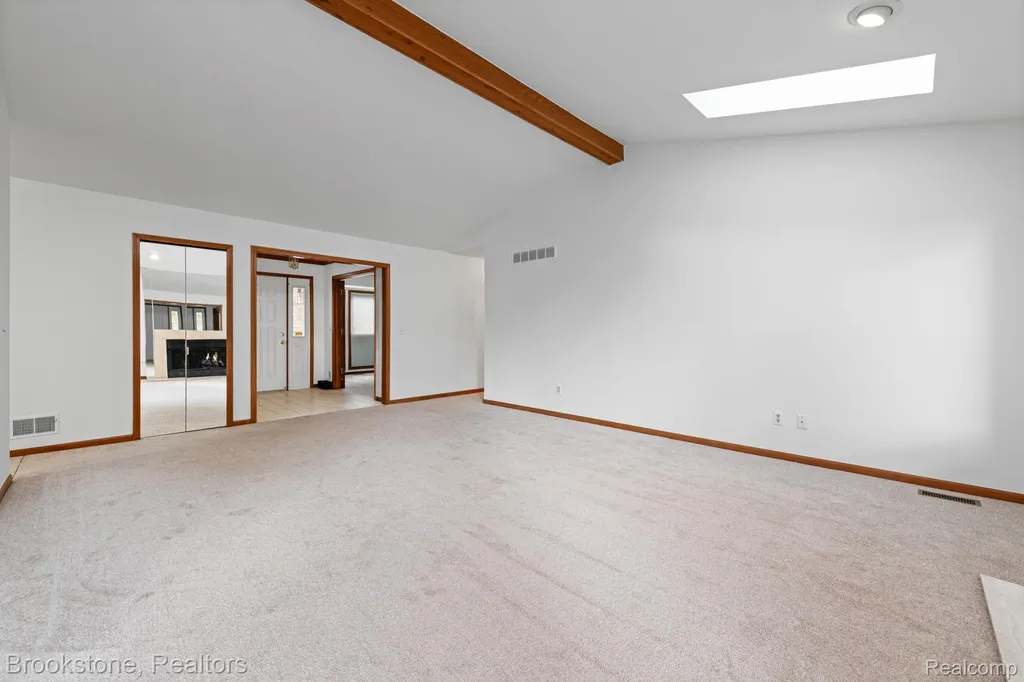41213 Whispering Oaks Drive Clinton Charter Township MI 48038