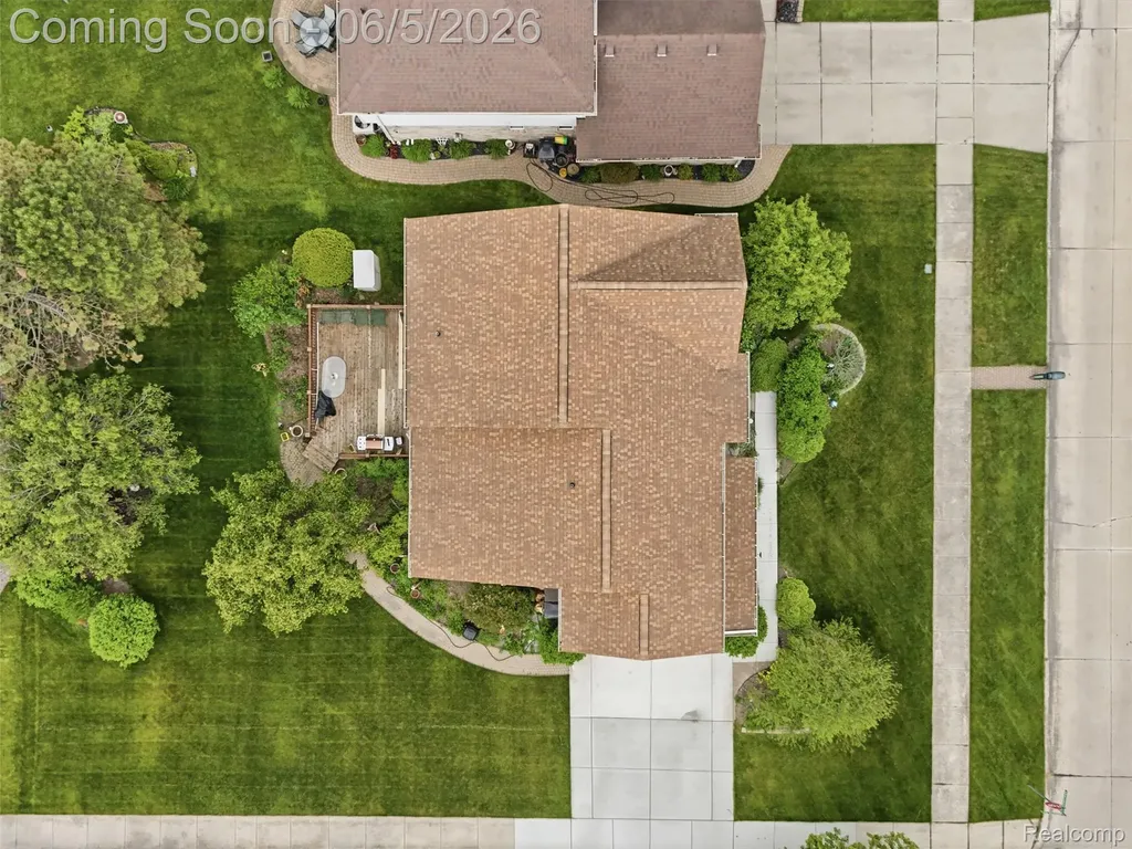 42447 Sheridan Drive Clinton Charter Township MI 48038