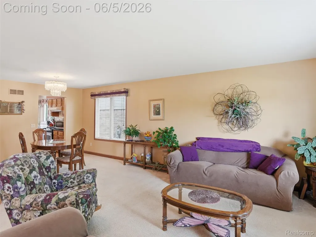42447 Sheridan Drive Clinton Charter Township MI 48038