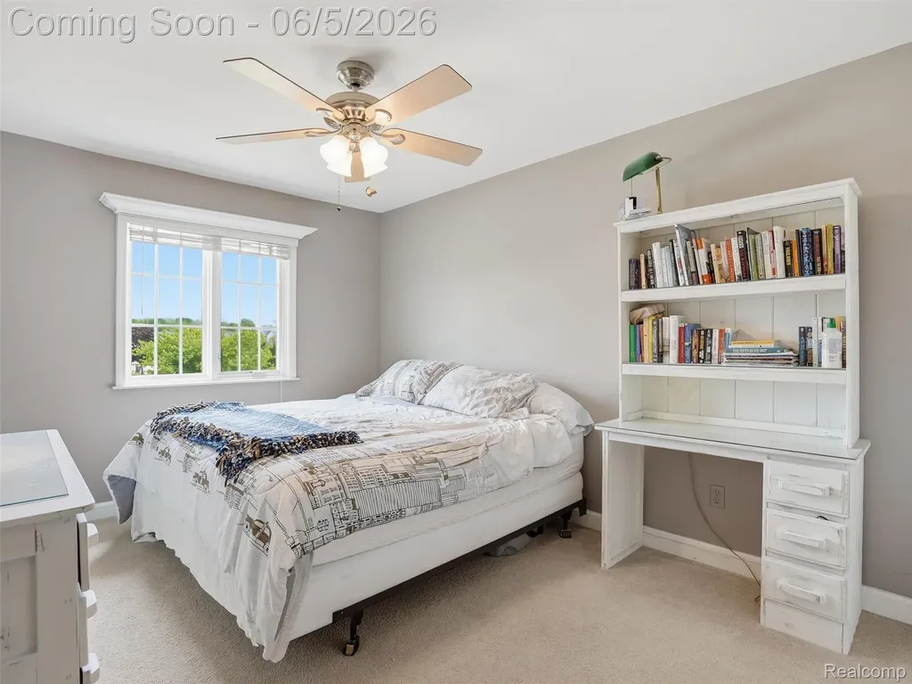 42447 Sheridan Drive Clinton Charter Township MI 48038