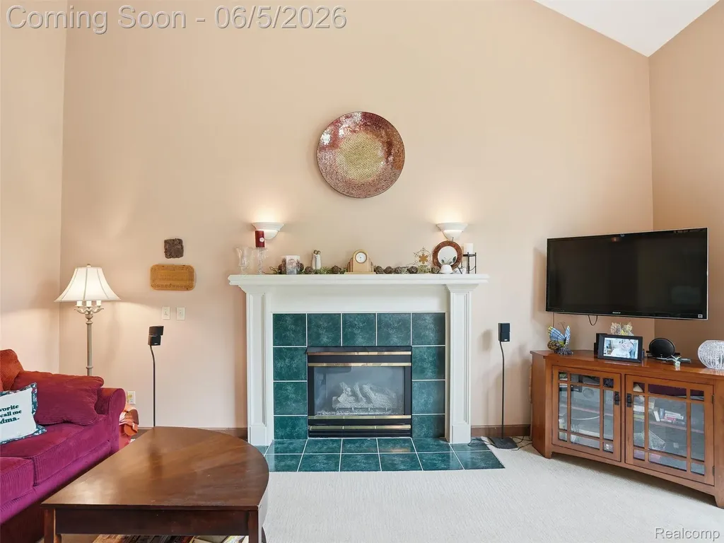 42447 Sheridan Drive Clinton Charter Township MI 48038