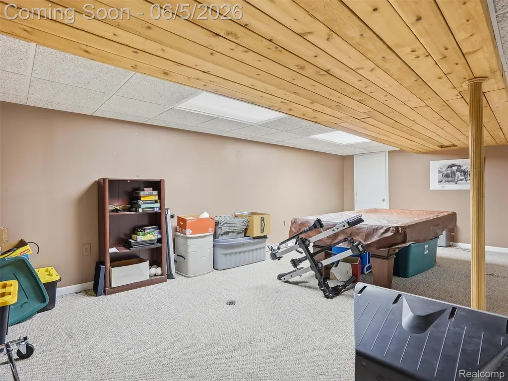 42447 Sheridan Drive Clinton Charter Township MI 48038