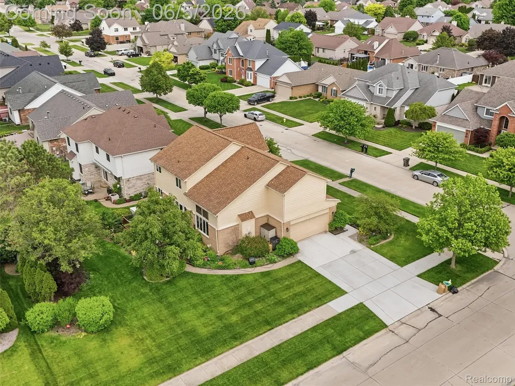 42447 Sheridan Drive Clinton Charter Township MI 48038