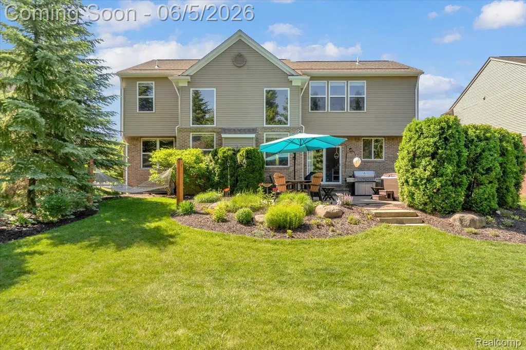 48794 Freestone Drive Northville Township MI 48168