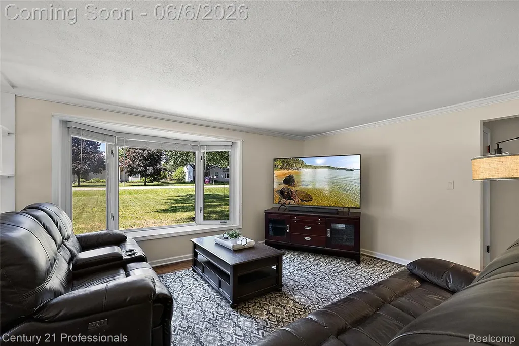 5360 Frankwill Avenue Independence Charter Township MI 48346