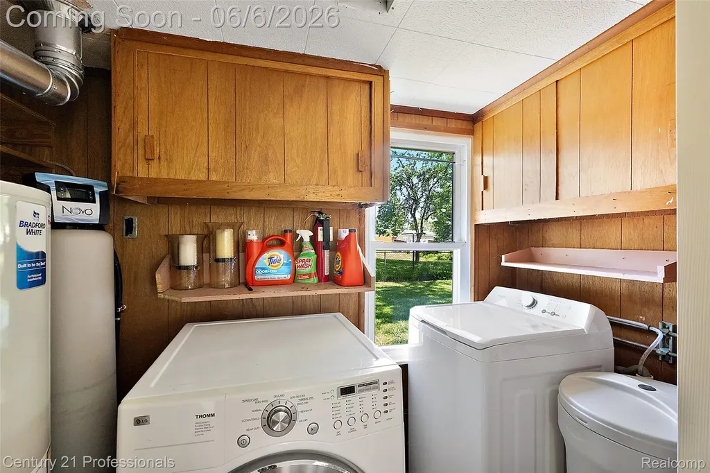 5360 Frankwill Avenue Independence Charter Township MI 48346