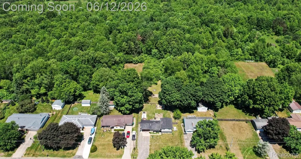 413 Alvena Avenue Pennfield Charter Township MI 49017