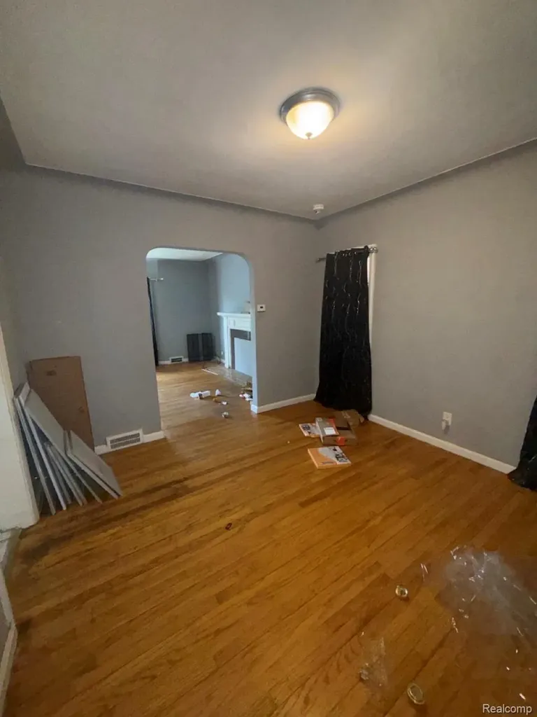 18213 Sorrento Street Detroit City MI 48235