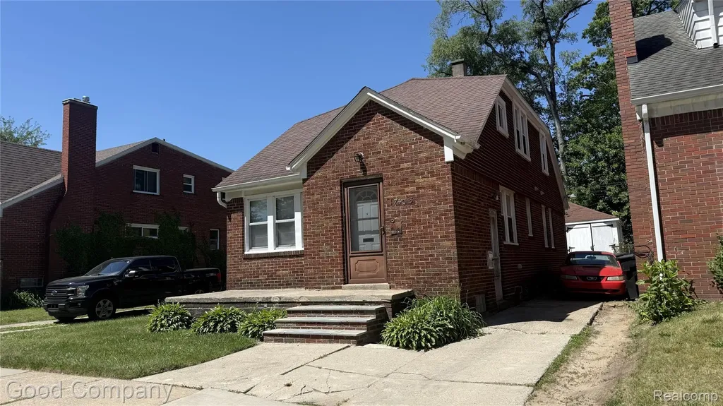 17403 Quincy Street Detroit City MI 48221