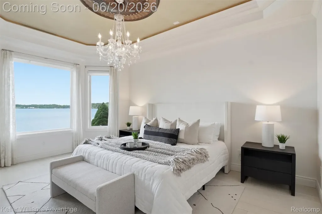 9548 Elizabeth Lake Road White Lake Charter Township MI 48386