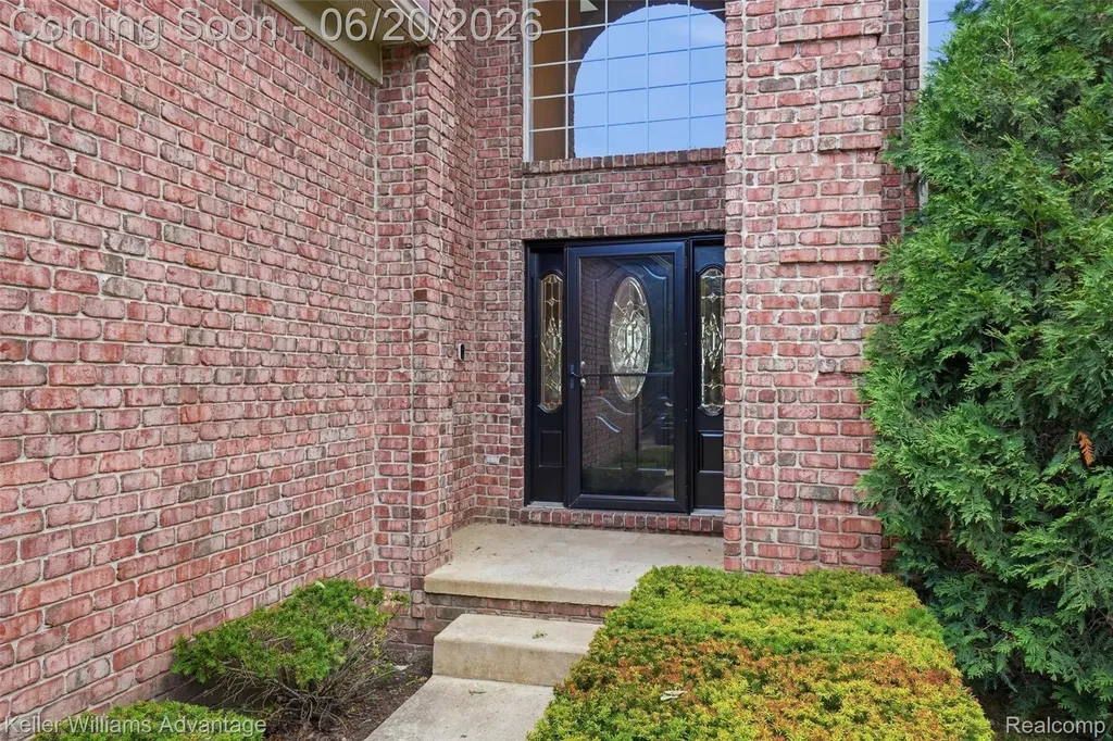 9548 Elizabeth Lake Road White Lake Charter Township MI 48386