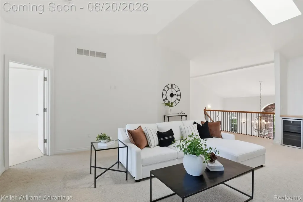 9548 Elizabeth Lake Road White Lake Charter Township MI 48386