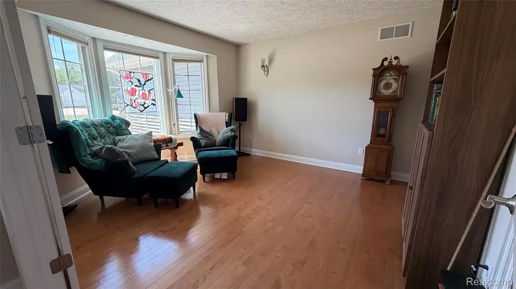 2380 Houghton Hollow Drive Delhi Charter Township MI 48911