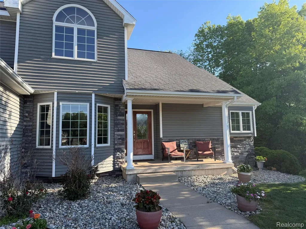 2380 Houghton Hollow Drive Delhi Charter Township MI 48911