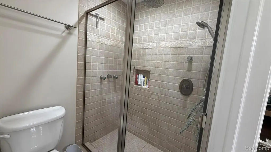 2380 Houghton Hollow Drive Delhi Charter Township MI 48911