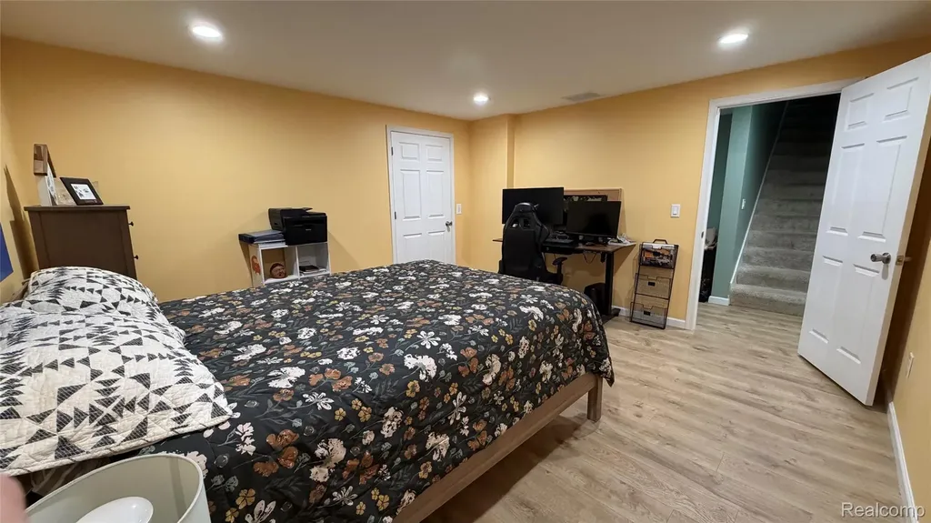 2380 Houghton Hollow Drive Delhi Charter Township MI 48911