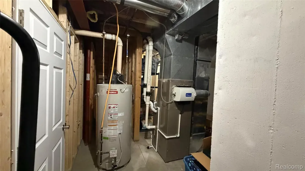 2380 Houghton Hollow Drive Delhi Charter Township MI 48911