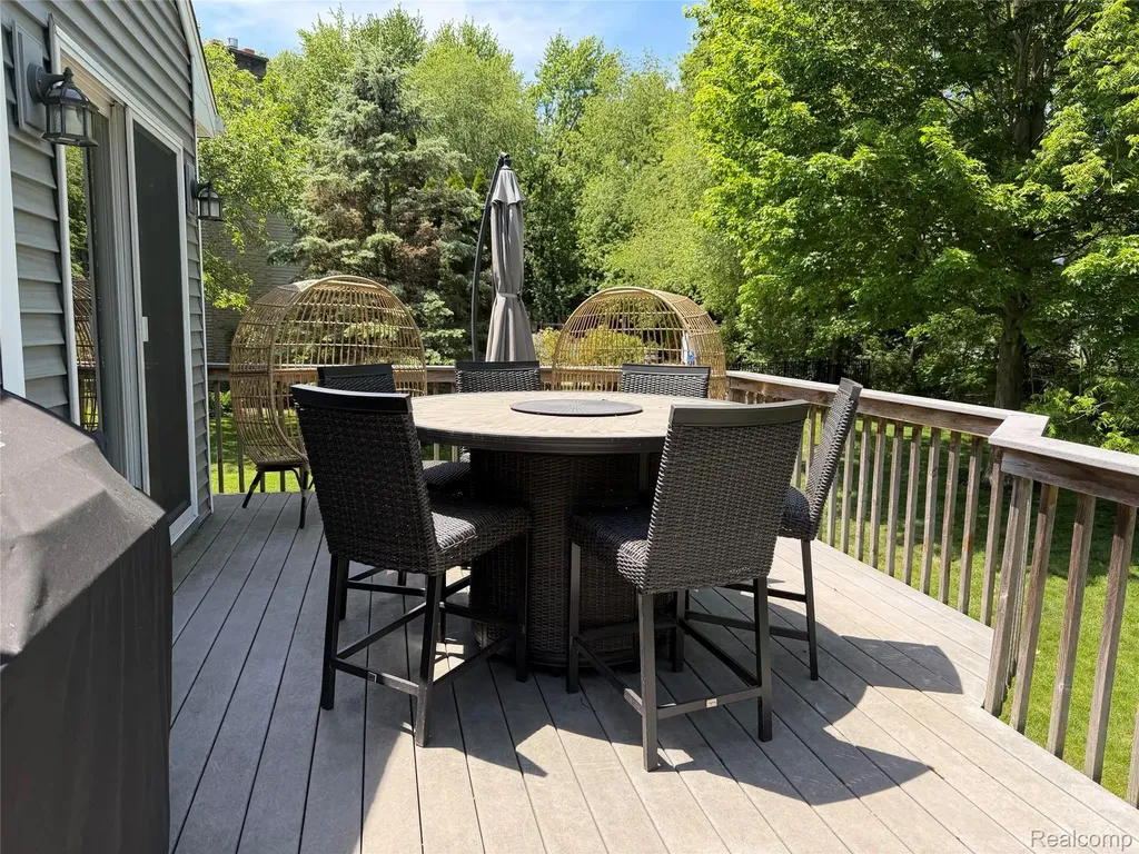 2380 Houghton Hollow Drive Delhi Charter Township MI 48911