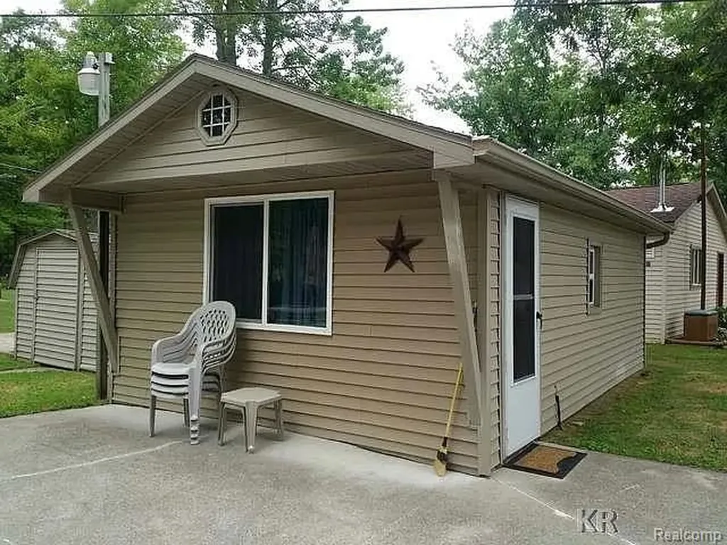 4181 S Oak Drive Billings Township MI 48612