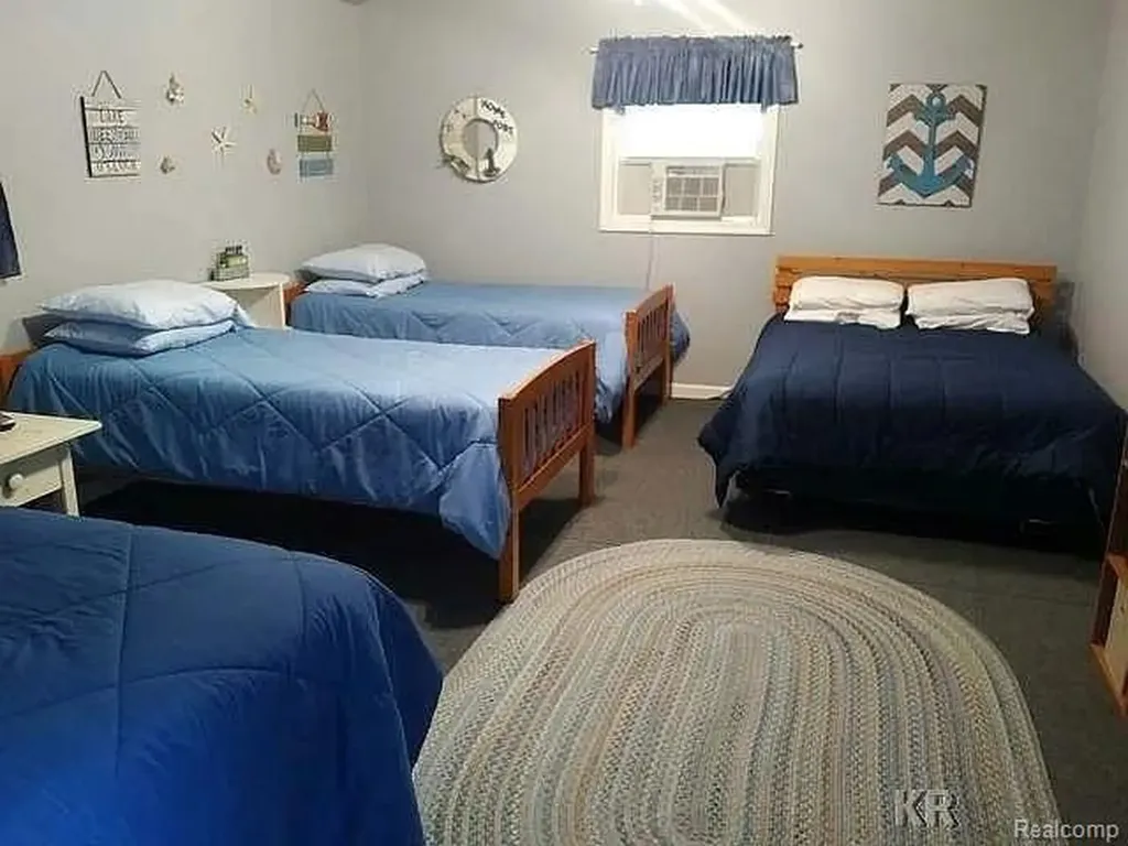 4181 S Oak Drive Billings Township MI 48612
