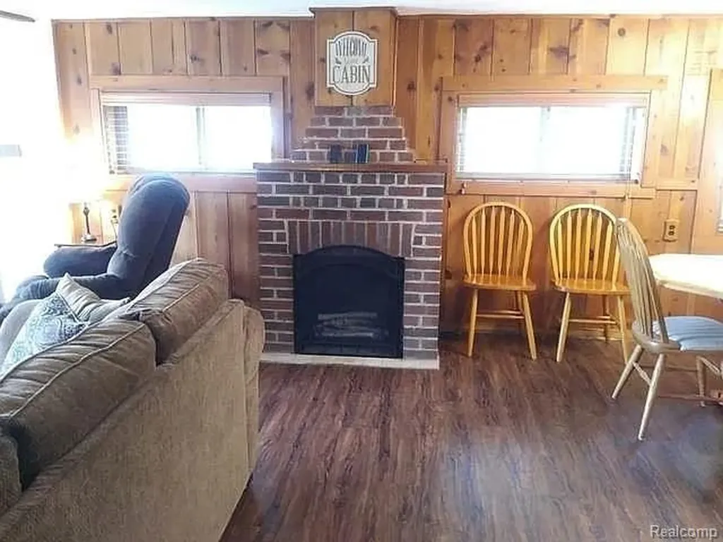 4181 S Oak Drive Billings Township MI 48612