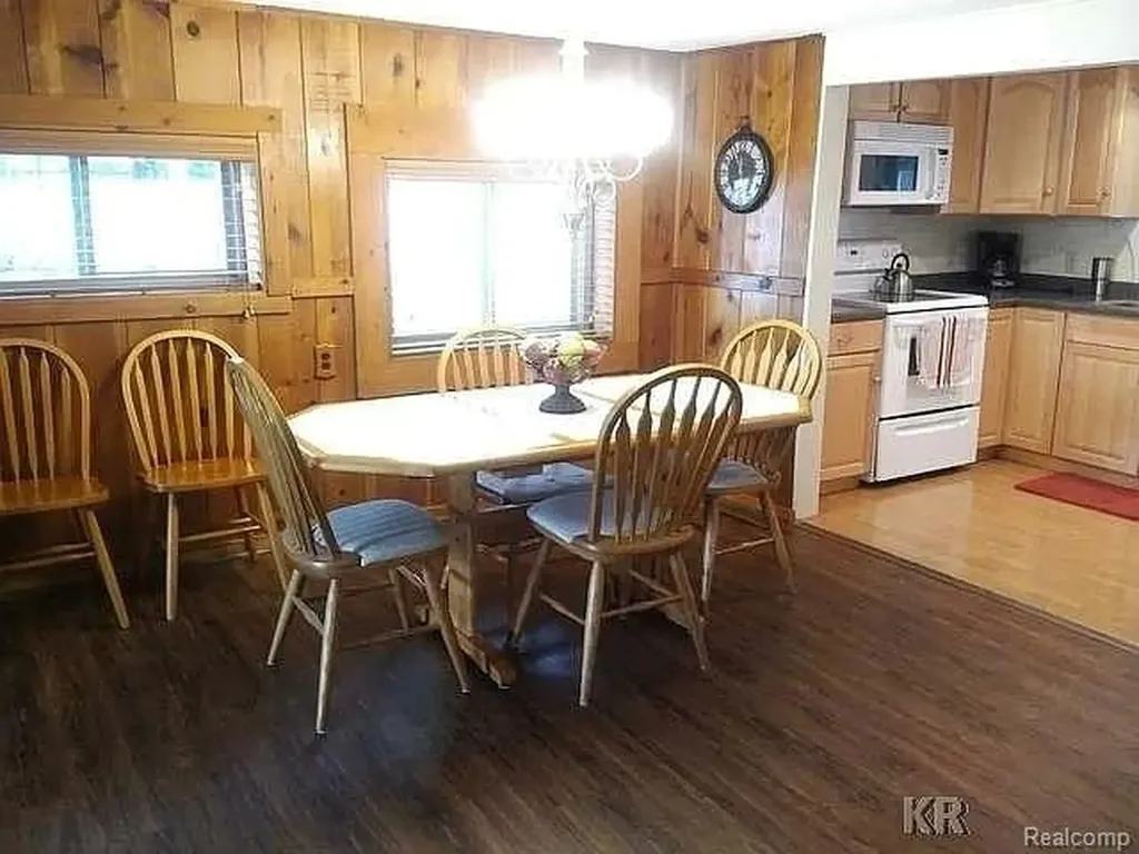4181 S Oak Drive Billings Township MI 48612