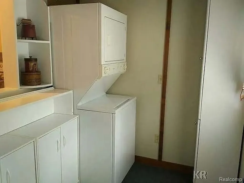 4181 S Oak Drive Billings Township MI 48612