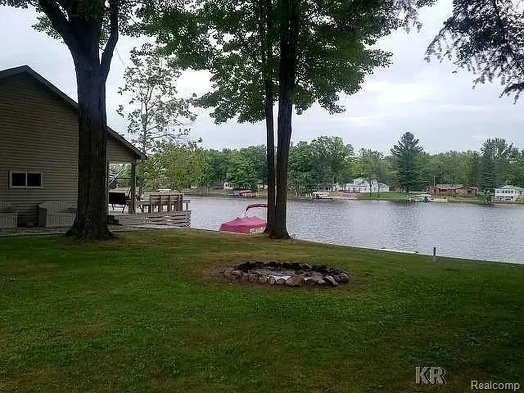 4181 S Oak Drive Billings Township MI 48612