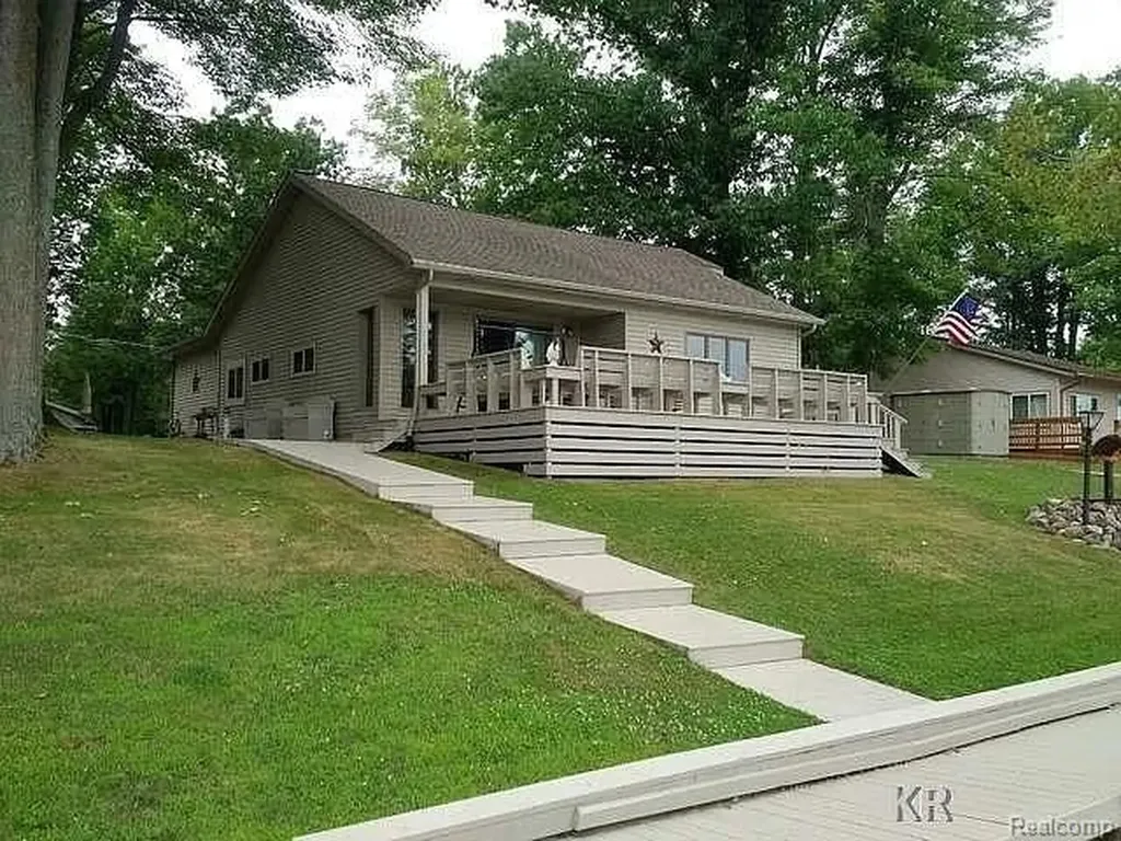 4181 S Oak Drive Billings Township MI 48612