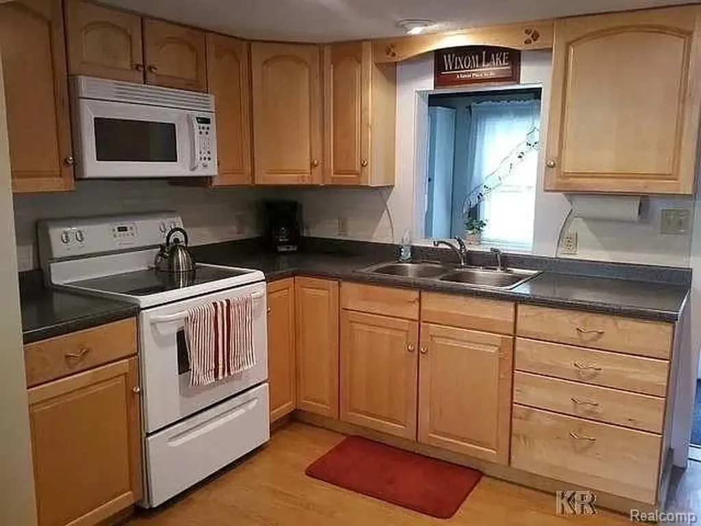 4181 S Oak Drive Billings Township MI 48612