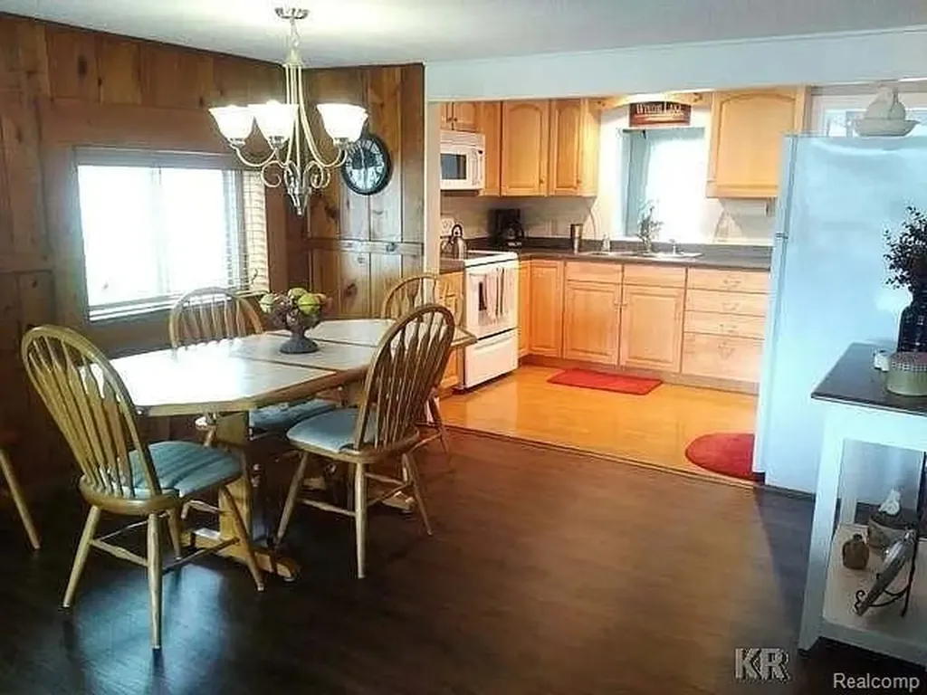 4181 S Oak Drive Billings Township MI 48612