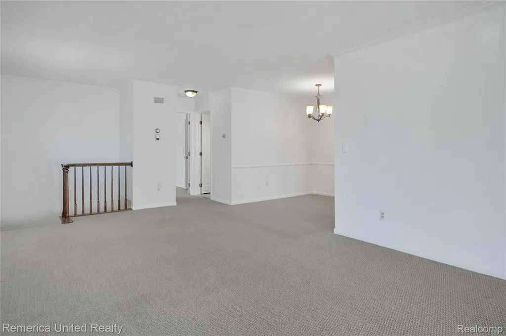 12113 Lexington Drive Green Oak Township MI 48178