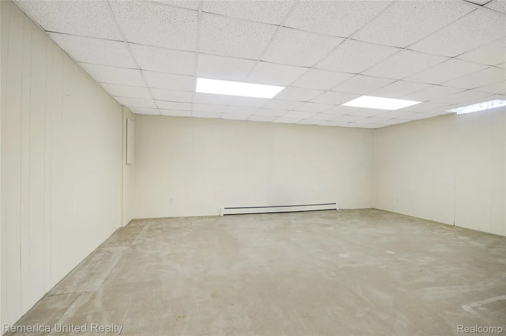 12113 Lexington Drive Green Oak Township MI 48178