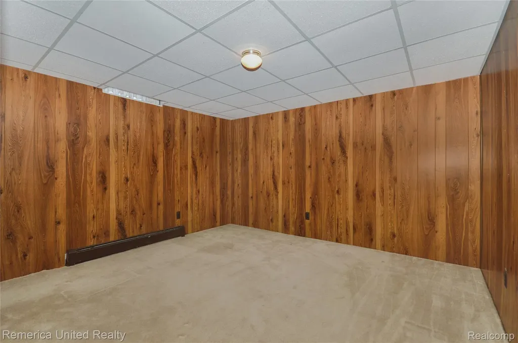 12113 Lexington Drive Green Oak Township MI 48178