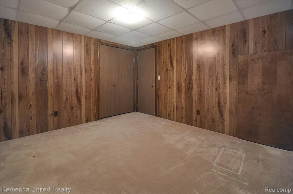 12113 Lexington Drive Green Oak Township MI 48178