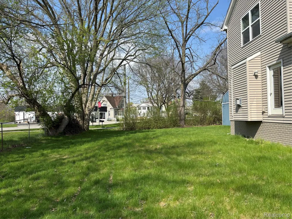 30790 Division Street New Haven Village MI 48048
