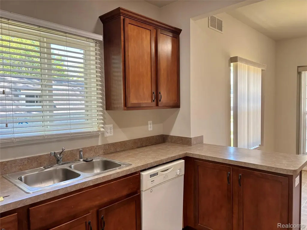 30790 Division Street New Haven Village MI 48048