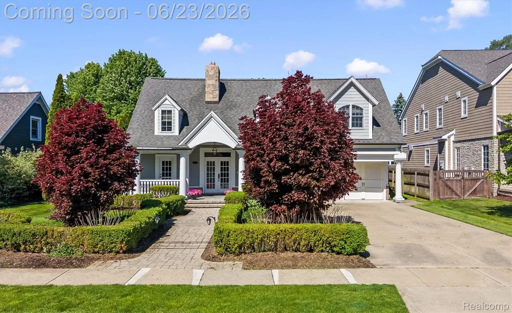 520 Pleasant Street Birmingham City MI 48009