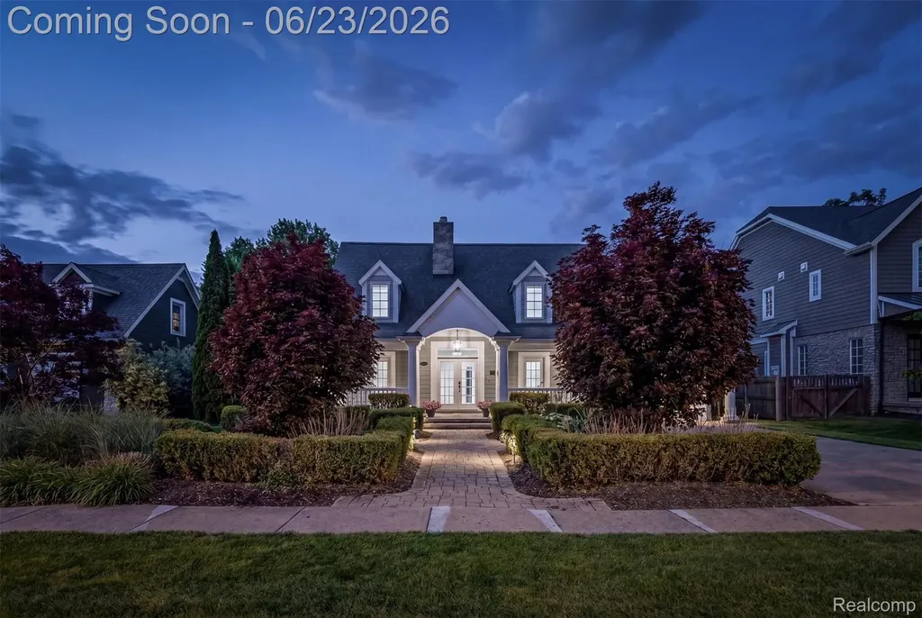 520 Pleasant Street Birmingham City MI 48009