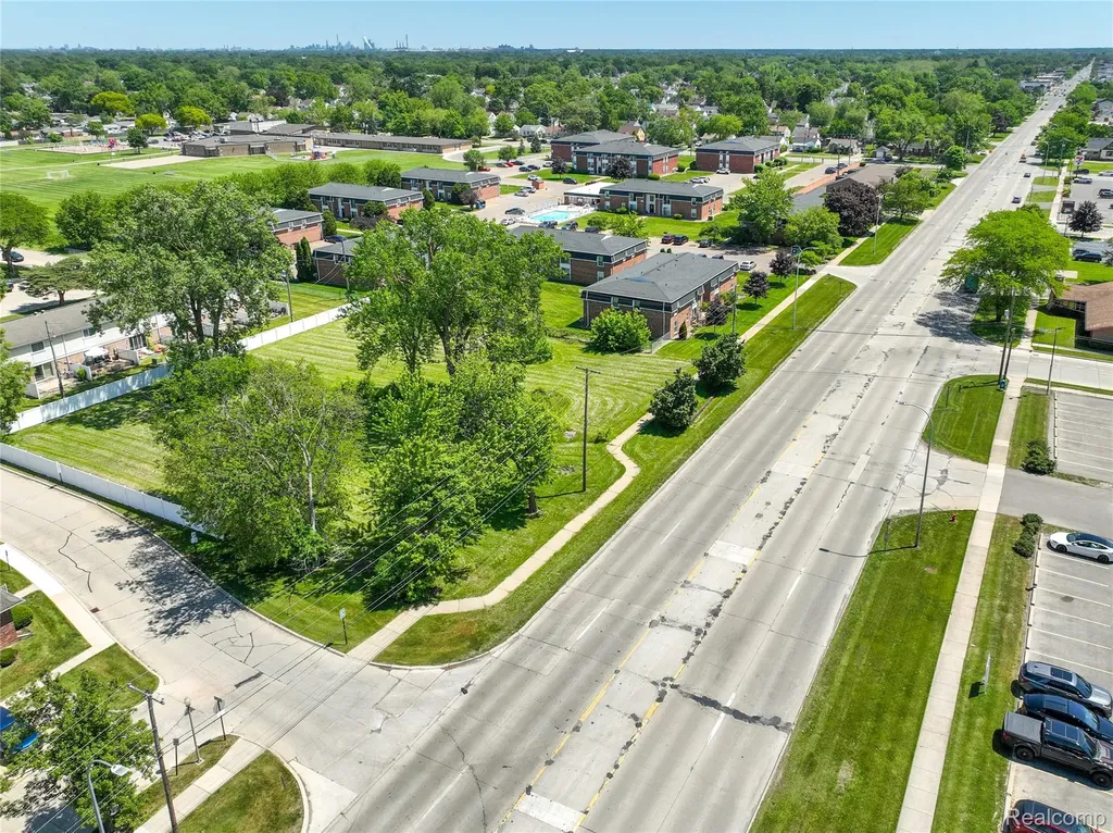 0000 Northline Road Southgate City MI 48195