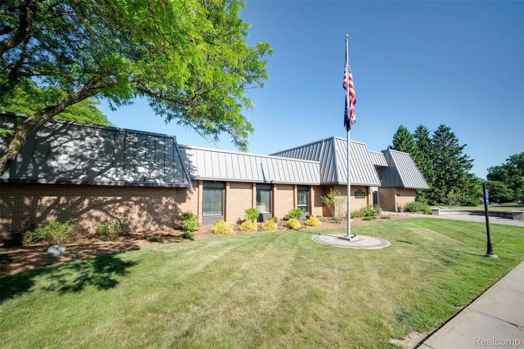 19417 Althea Court Northville Township MI 48167