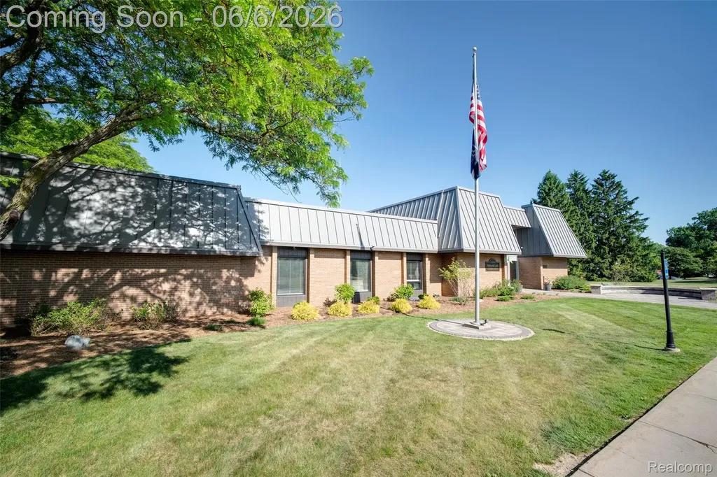 19417 Althea Court Northville Township MI 48167