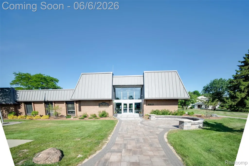 19417 Althea Court Northville Township MI 48167